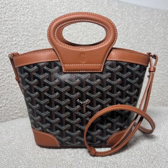Authentic Pre-Owned Goyard Beluga Mini Bag Black / Naturel Goyardine - Picture 1 of 12